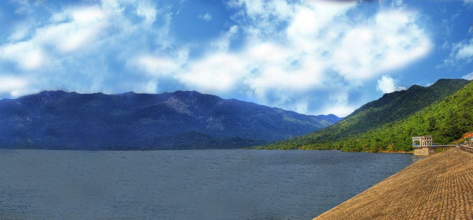 Description: Hồ Đá Bàn – hồ chứa nước lớn nhất của tỉnh Khánh Hòa. Ảnh: ST
