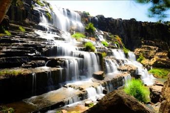 Du lịch Việt Nam ngắm 9 thác nước đẹp nhất
